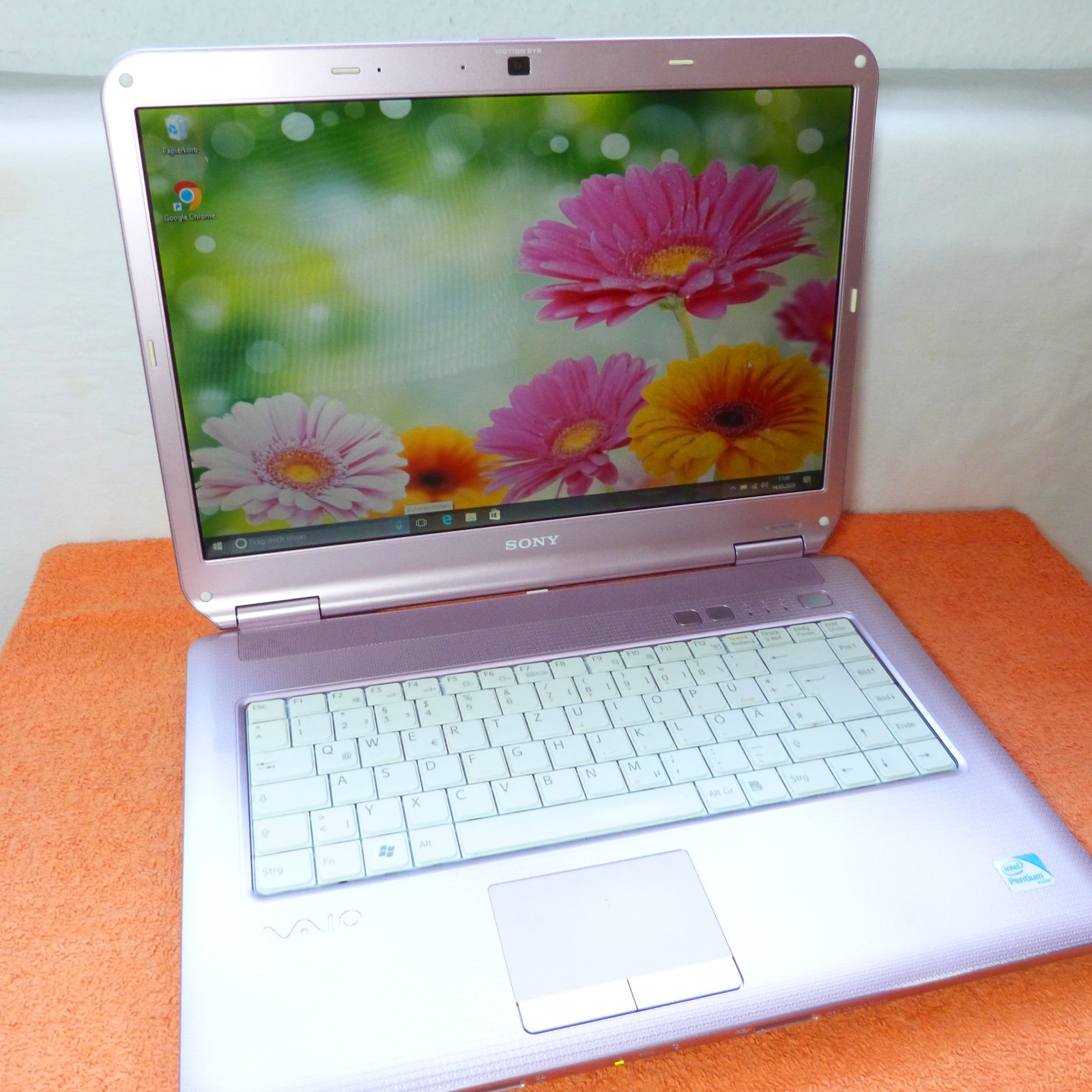 Sony Vaio NS38 ROSE PINK SPECIAL 14″ XBLACK l Windows 10 l 4GB RAM DVDRW