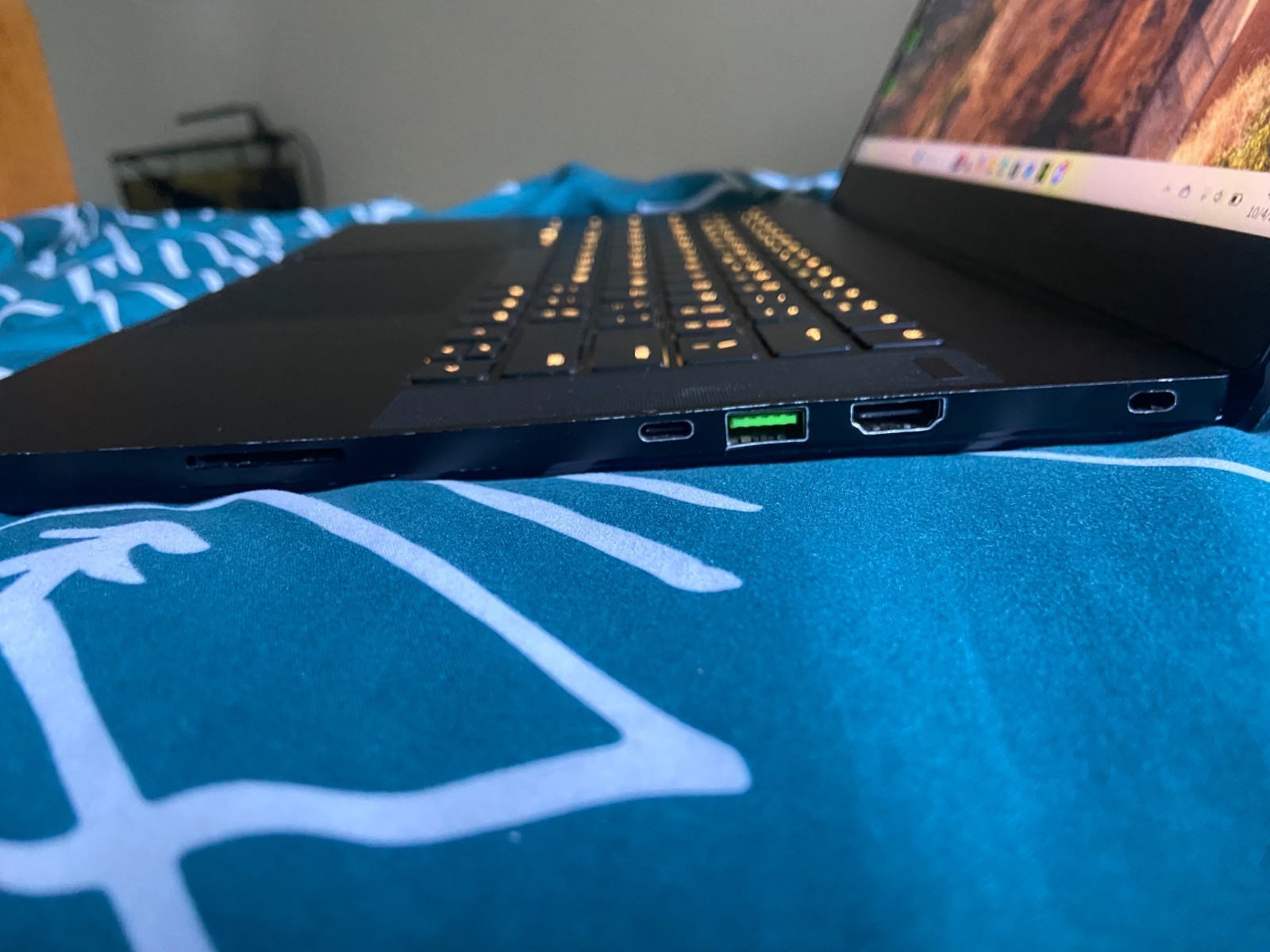 Razer Blade 15.6″ (512GB SSD , Intel Core i7 10th Gen., 5.10GHz, 16GB) Gaming…