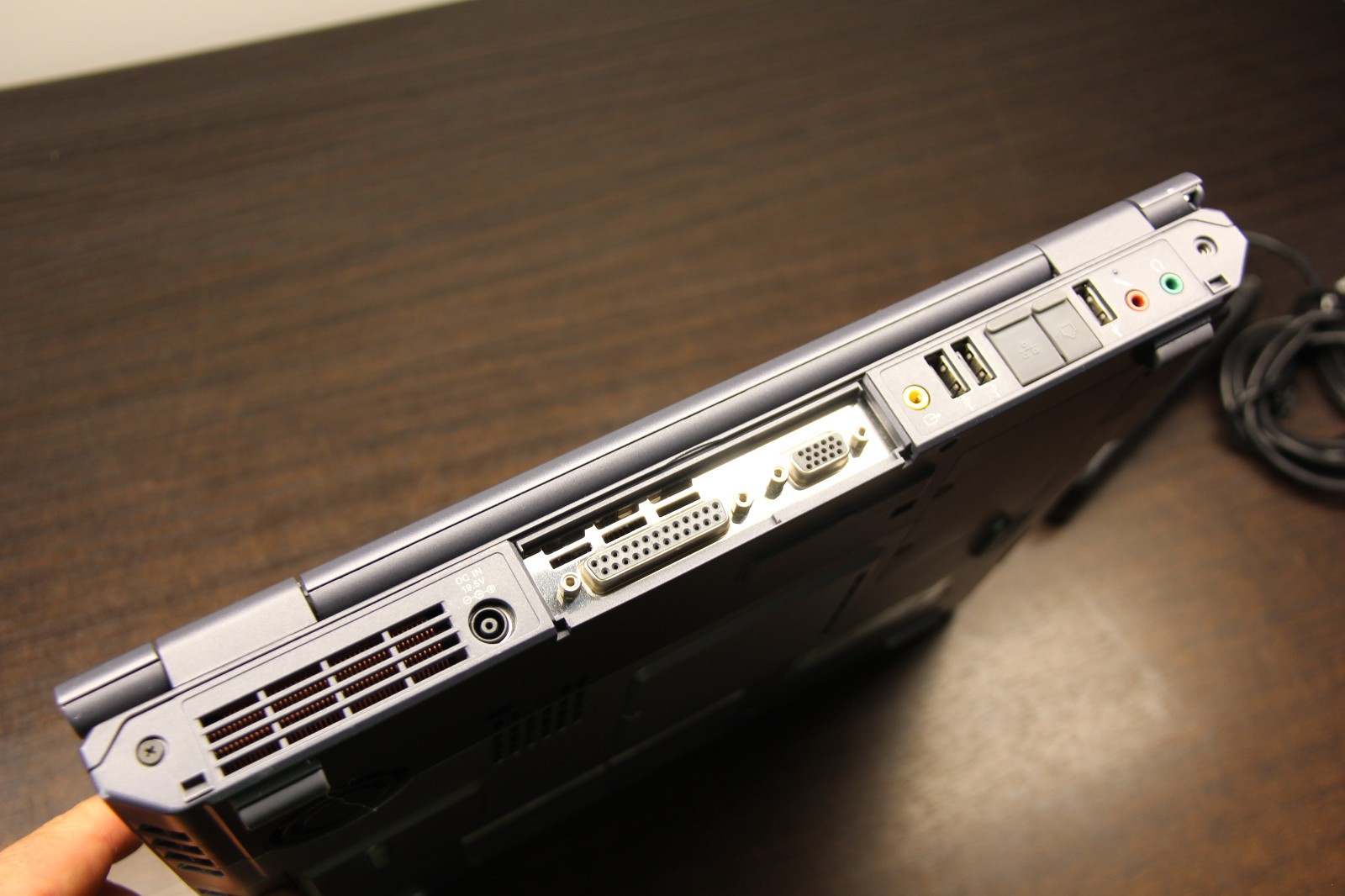Sony VAIO PCG-8N1L LAPTOP pcg-grt240g with Charger in working condition