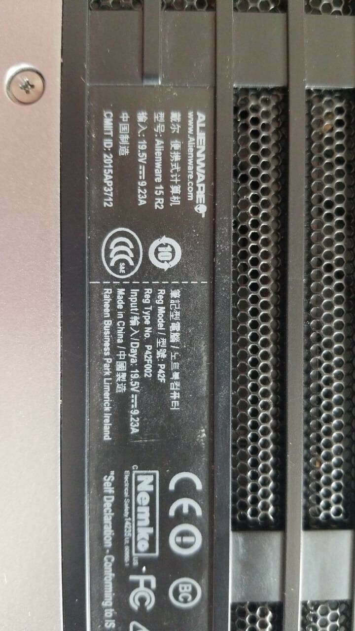 Alienware 15 R2 Intel Core i7-6700HQ 2.60 GHz 1 TB 16 GB