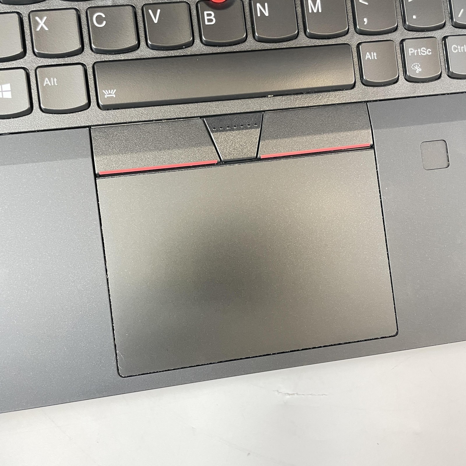 Lenovo ThinkPad P15s Gen 1 FHD i7-10610U 16GB 512GB SSD Quadro P520 Damaged LCD