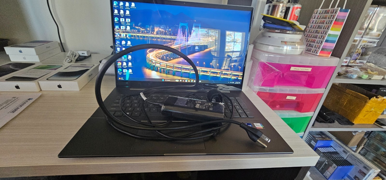 HP Envy 17.3″ Full HD Laptop PC Intel Core i7-13700H 16GB 512GB SSD W11 Plz Read