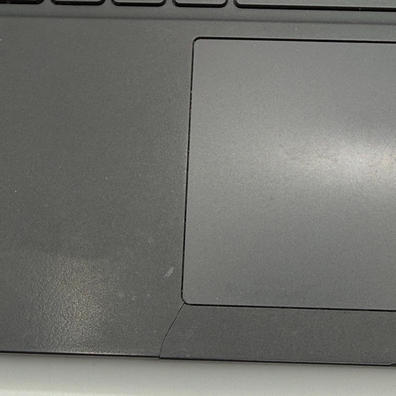 Dell Latitude 3520 11th Gen i5-1135G7 8GB RAM 500GB SSD Touchscreen Win11 READ