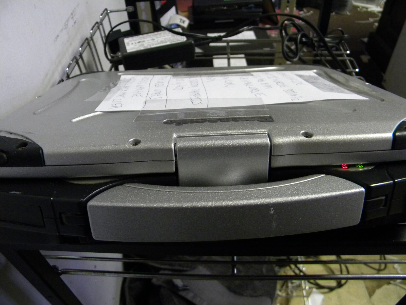 Panasonic Toughbook CF-28 13in. PIII 800MHz/256MB/10GB/XPP/touchscreen/DVDRW/CDR