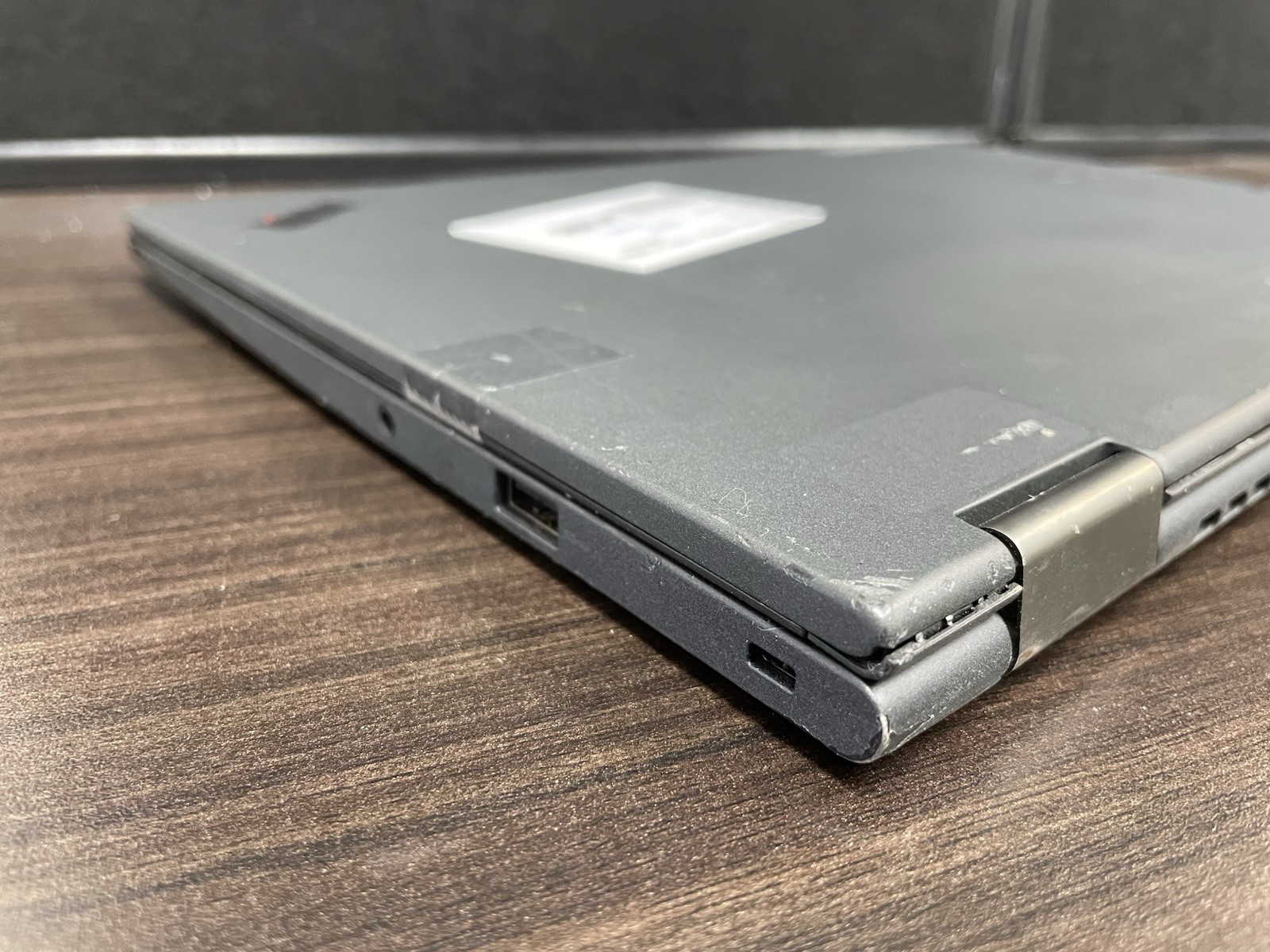Lenovo ThinkPad X13 Yoga Gen 2 i5-1145G7 8GB RAM 256GB SSD *read*
