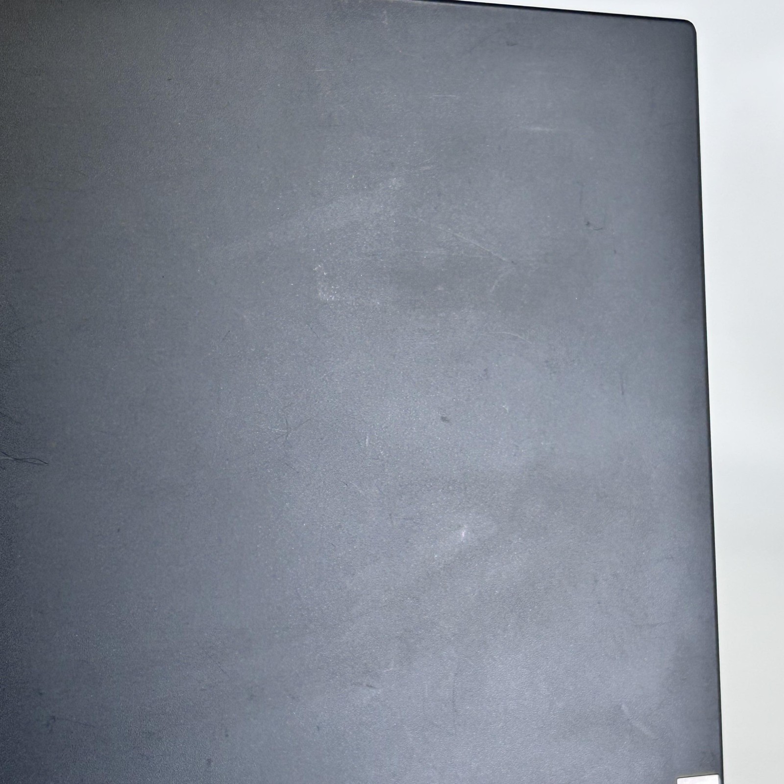 Lenovo ThinkPad T15p Gen 2 Black FHD i5-11400H 2.70GHz 16GB 512GB WHITE SPOTS