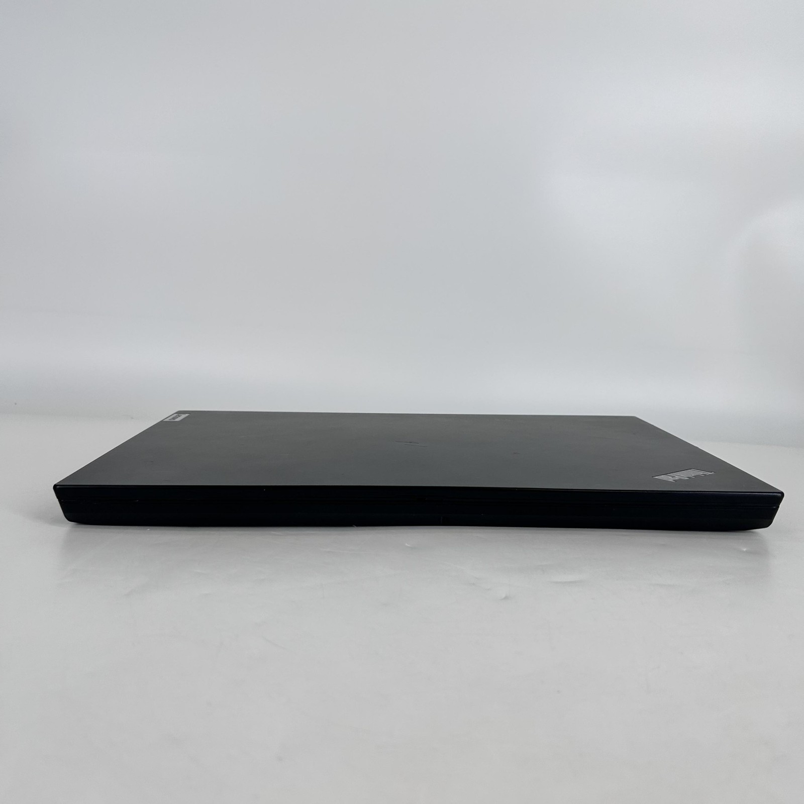 Lenovo ThinkPad T15p Gen 2 Black FHD i5-11400H 2.70GHz 16GB 512GB WHITE SPOTS