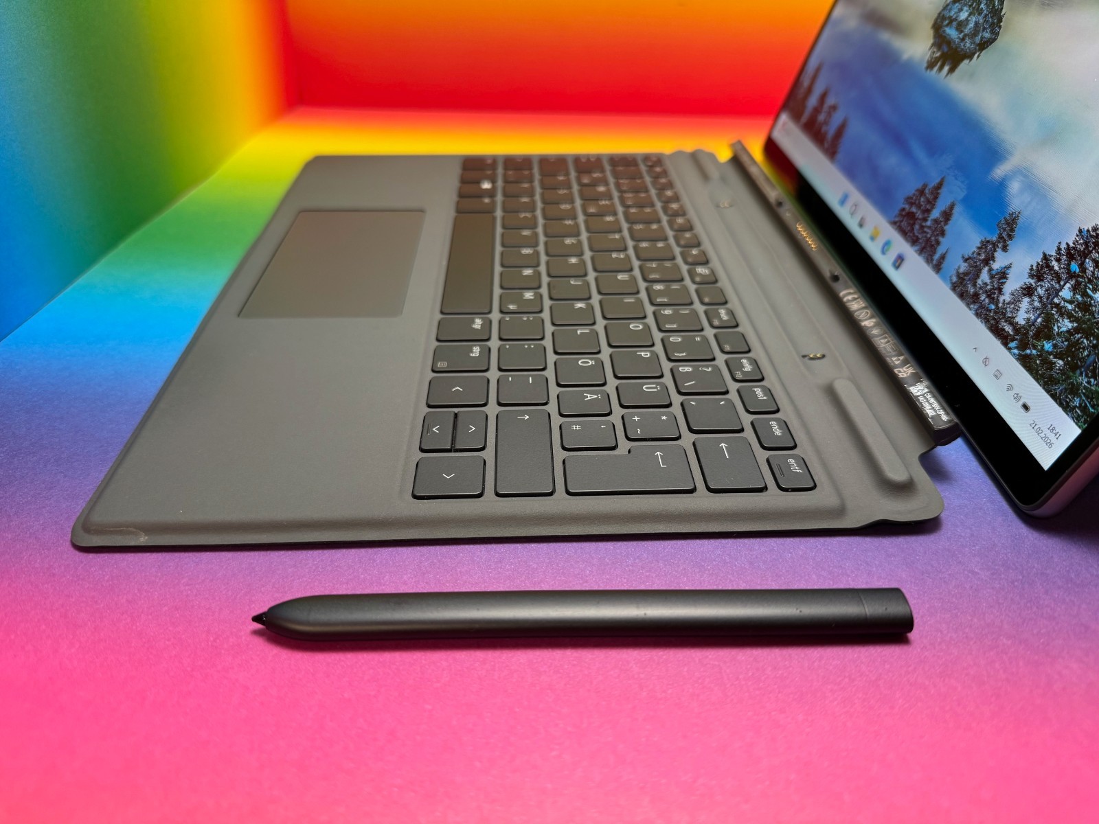 Dell Latitude 7320 2-in-1 LTE eSIM i5-1140G7 8GB 256GB 13″ DE Win11Pro FID ST