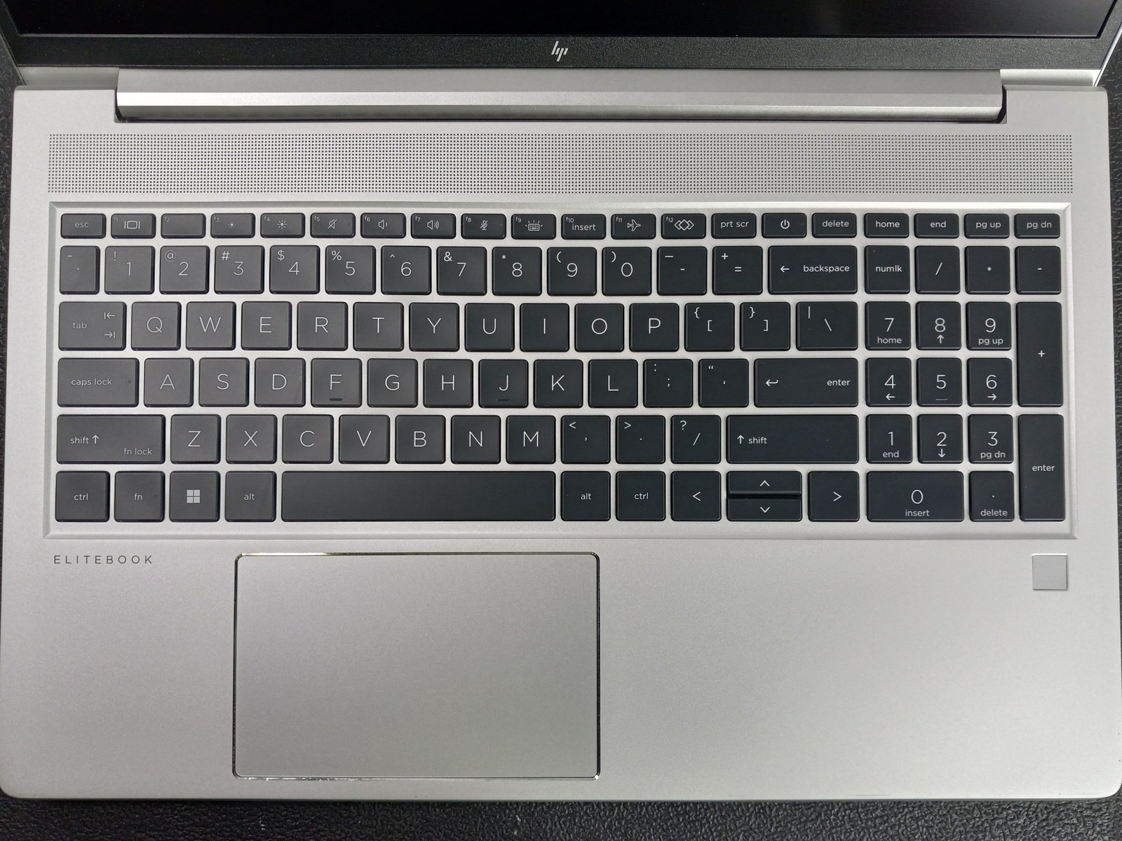 HP EliteBook 655 G10 15.6″ Ryzen 7 7730U 1TB 32GB Touch Laptop w Adapter Win11