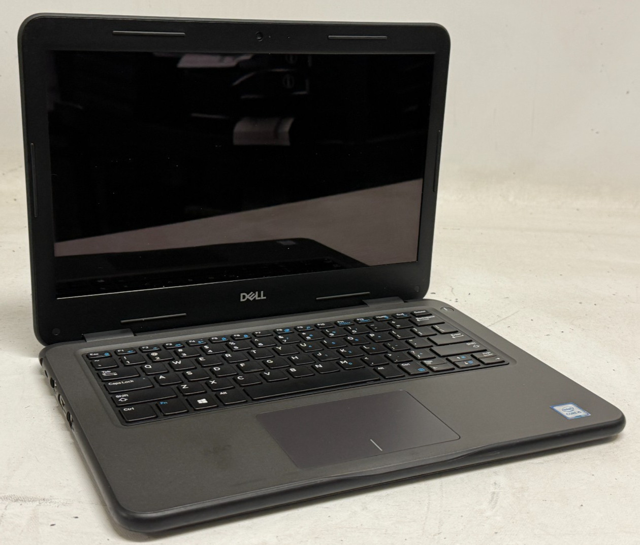 Dell Latitude 3310 Touch 13.3″ (i3/i5 8th Gen – 8GB RAM – NO OS/HDD) – Lot of 6