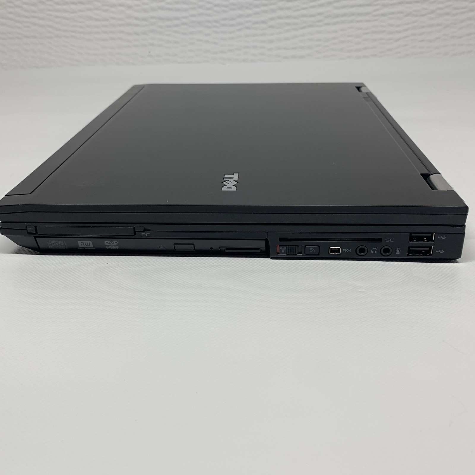 Dell Latitude E6500 Laptop Core 2 Duo P8700@2.53GHz 2.95 GB Ram Windows XP Pro