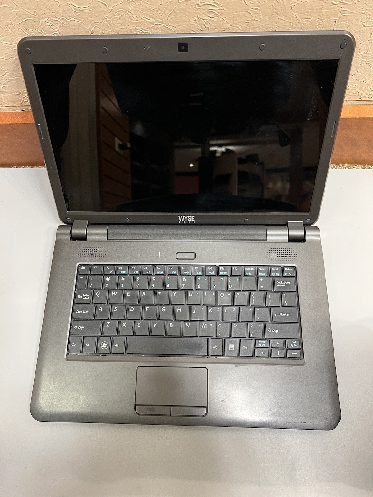 WYSE Xn0m AMD G-T56N 2GB RAM 80GB HDD WEBCAM WIN 10