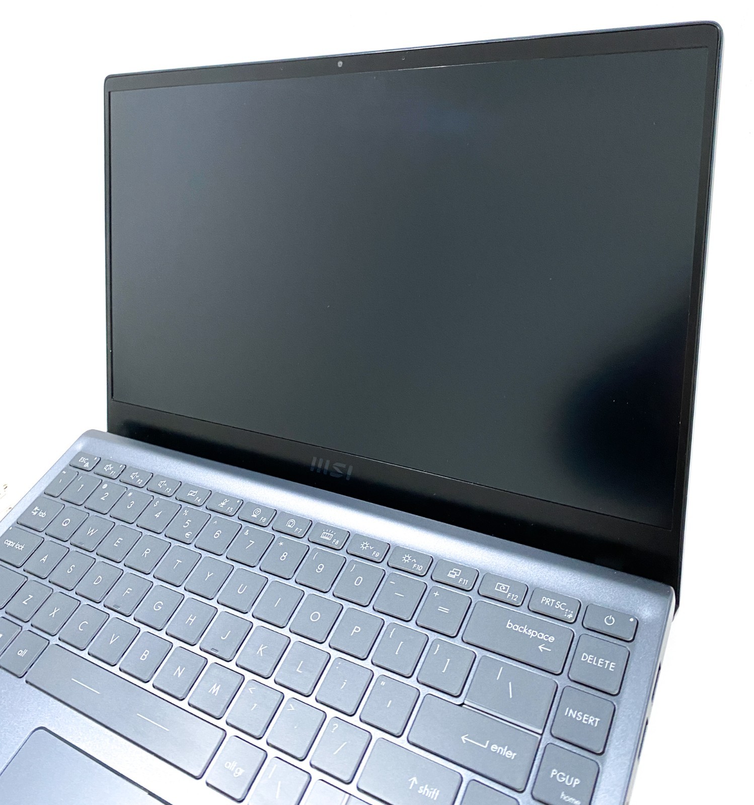 MSI MS-14D1 Laptop Intel Core I3-10110U@ 2.10GHz, 4GB RAM, 128GB M.2 SSD CLEAN!!