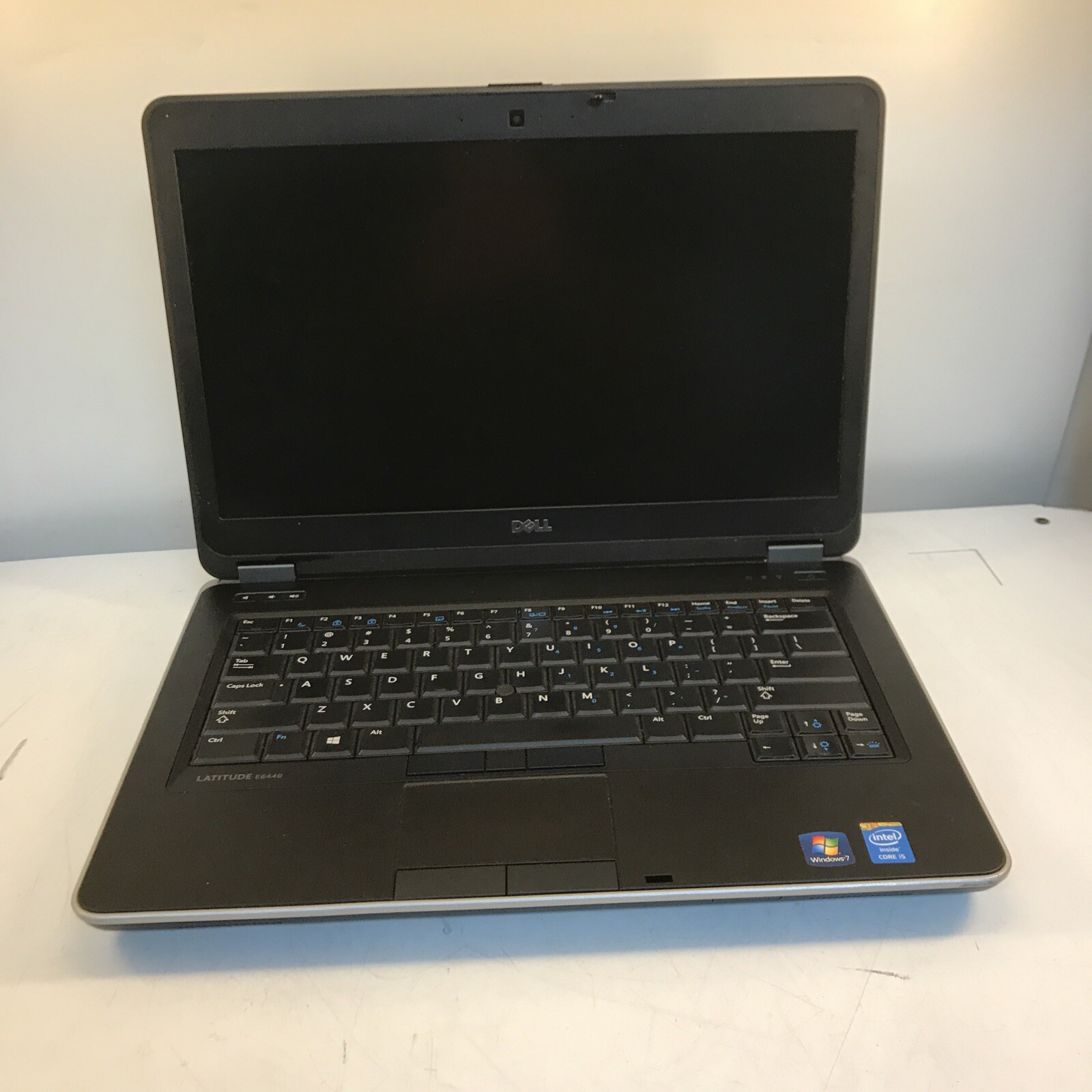 Dell Latitude E6440 Intel Core i5-4300M 2.60GHz 4GB RAM No HDD Boot to BIOS