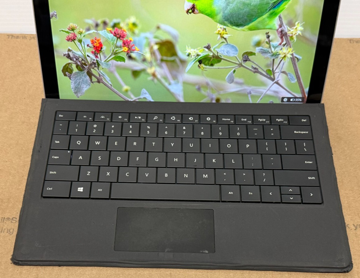 Surface Pro 7+ i5-1135G7 2.40Ghz 8GB M2-256SSD