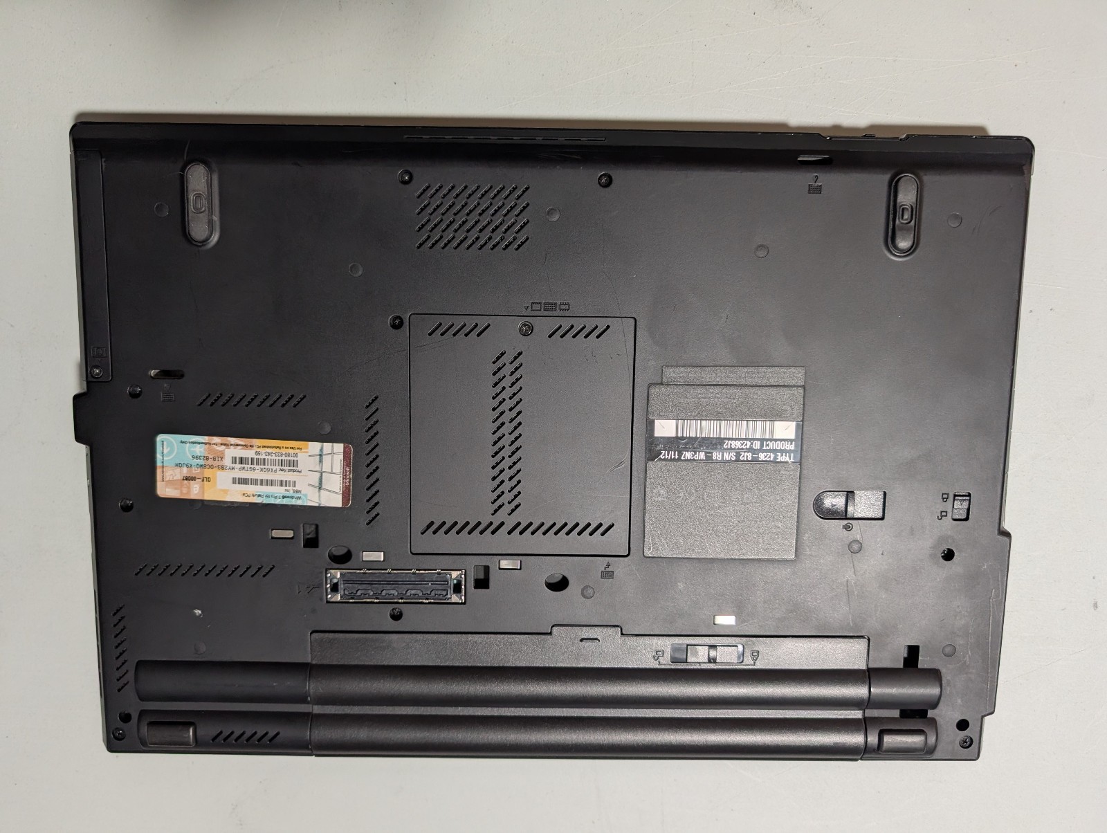 Lenovo ThinkPad T420 Quad Core i7 2720QM 8GB 240GB SSD Win 10 Pro 900p Display