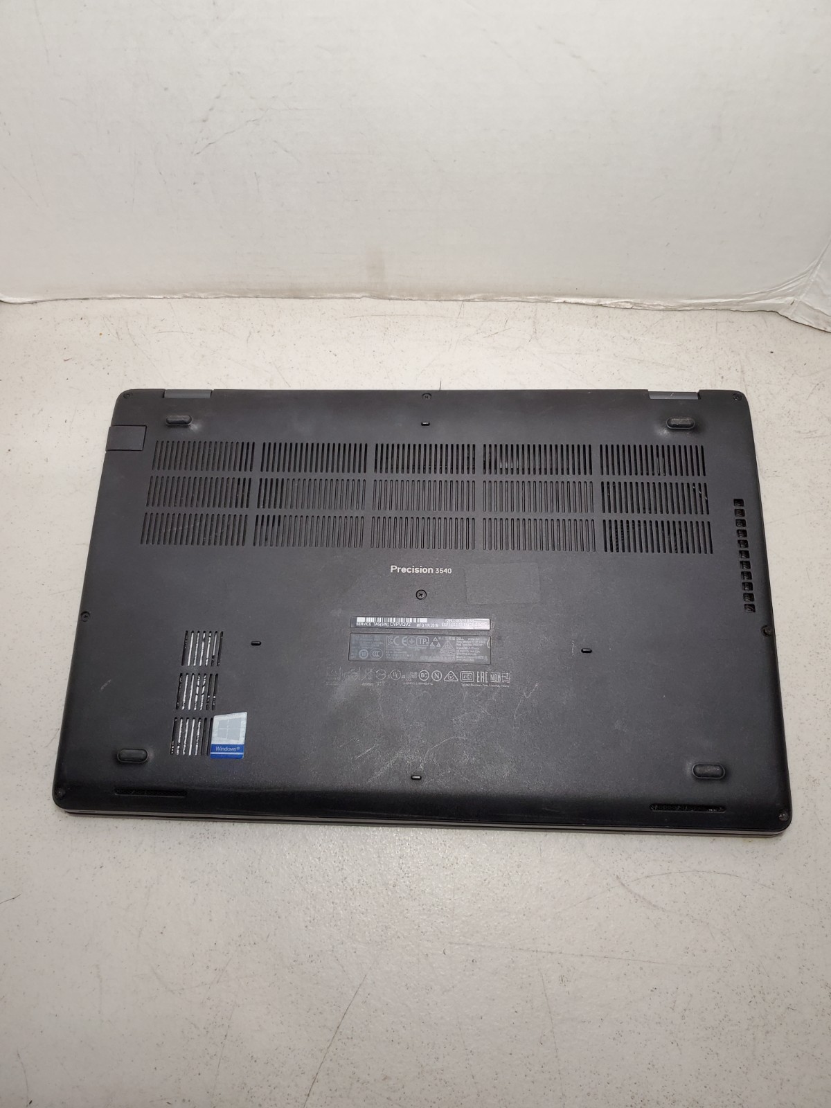 Dell Precision 3540 15.6″ Laptop i5-8365U 8GB RAM No SSD/HDD/OS! READ! #69