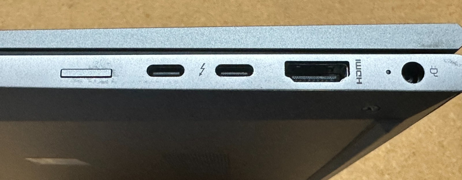 HP ZBOOK FIREFLY 14 G7 LAPTOP CORE i5-10210U @ 1.60 GHZ 16GB RAM 238GB SSD (737)