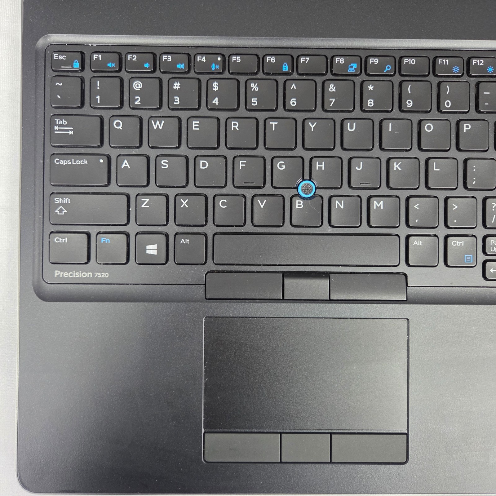 Dell Precision 7520 Workstation Laptop i7‑7820HQ 16GB 256GB SSD 4‑Core Win11