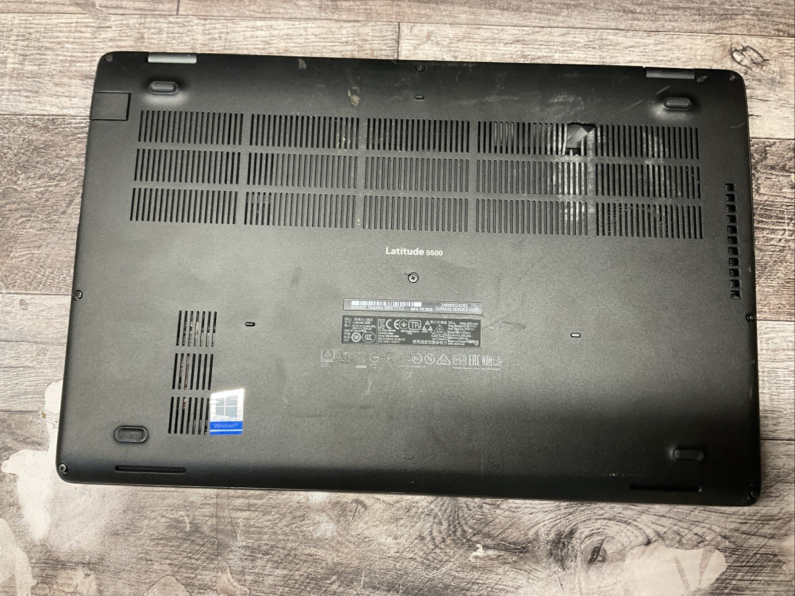 Dell Latitude 5500 / Intel Core i5 8th Gen / BIOS Unlocked / Parts Repair / J6