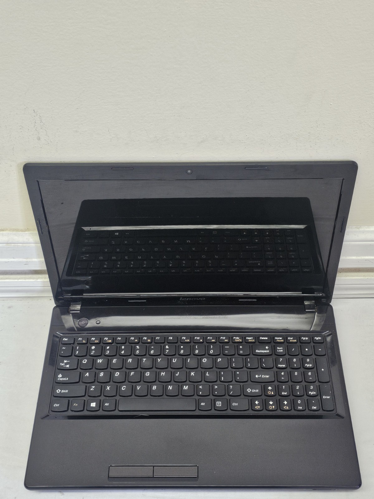 Lenovo G580 Laptop – i5-3210M – 12GB RAM – 500GB HDD – NO BATTERY – Windows 10