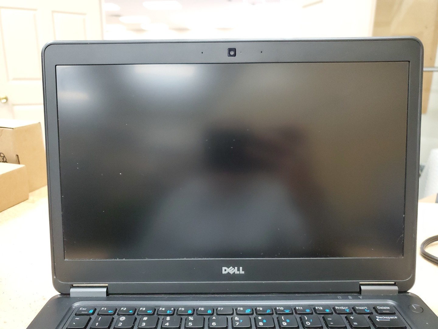 DELL Latitude E7450 14″ Intel Core i5-5300U 8GB RAM 256gb SSD W11P 042926-7