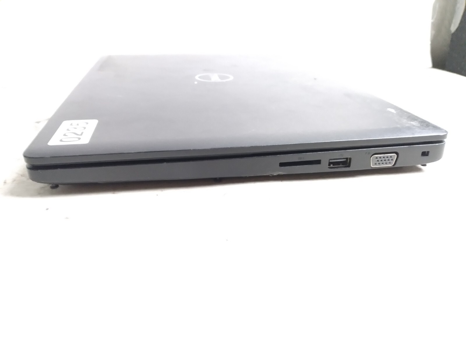 Dell Latitude 3480 w/i3-7100U, 4GB RAM, 14″ Laptop for Parts/Repair