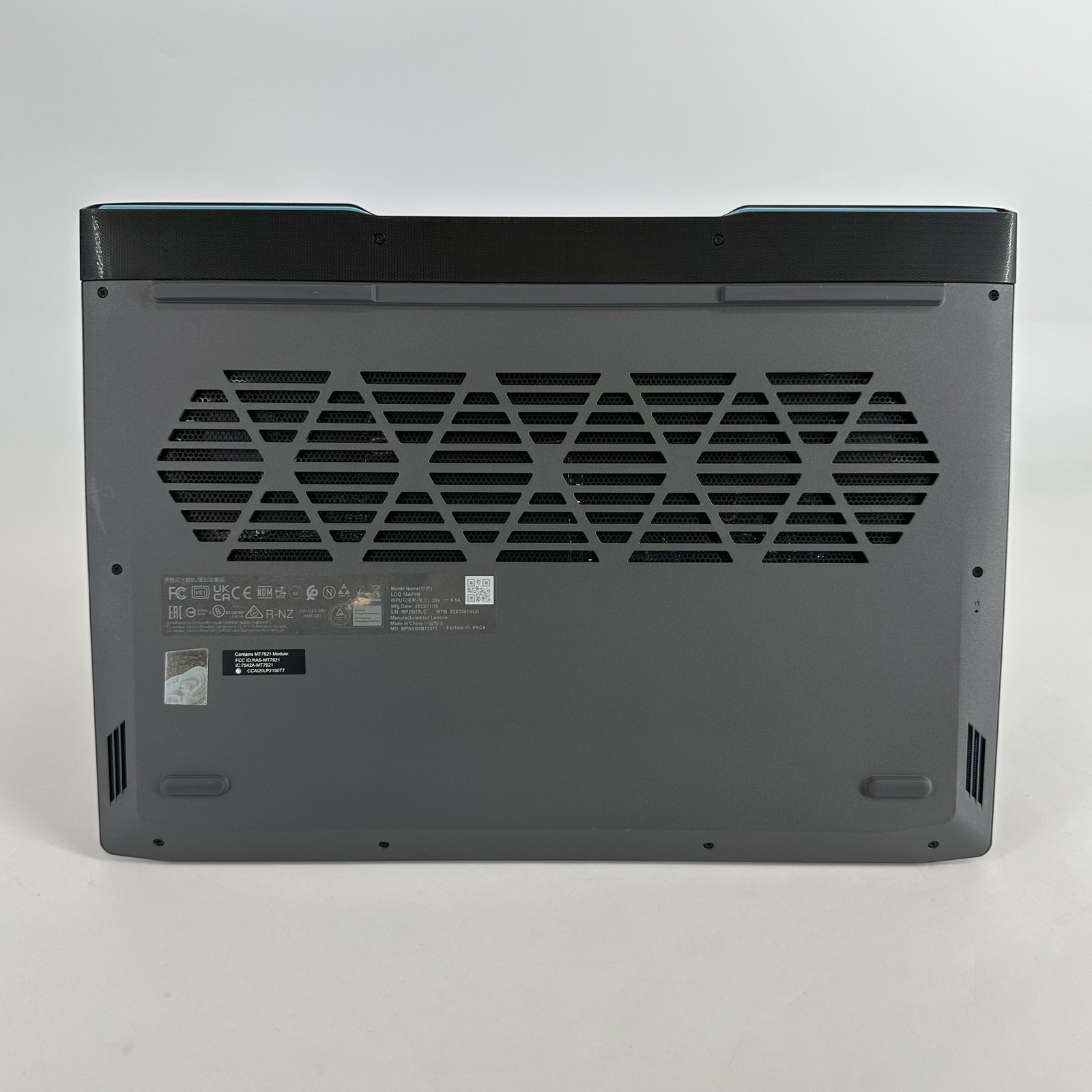 Lenovo LOQ 15 144Hz FHD 3.8 GHz Ryzen 7 7840HS 32GB 1TB/512GB NVIDIA RTX 4050