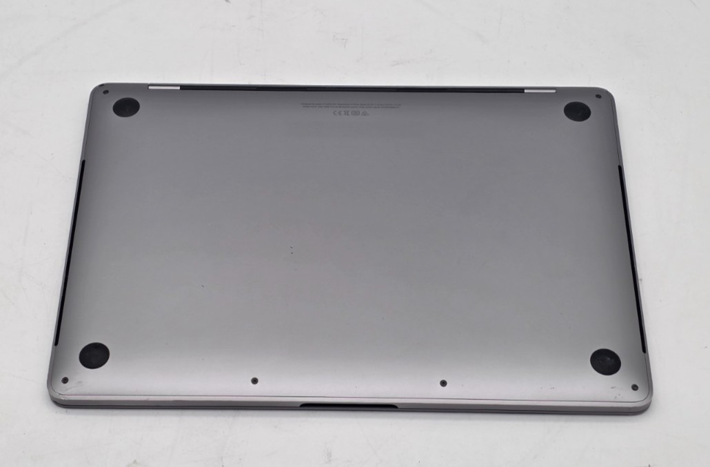 Apple MacBook Pro 2020 13″ i5-10310NG7 @ 2.00GHz 16GB RAM 500GB SSD Tahoe