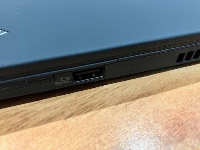 Lenovo ThinkPad P15s Gen 2 i5-1135G7 16GB RAM 512GB SSD NVIDIA Windows 11 Pro