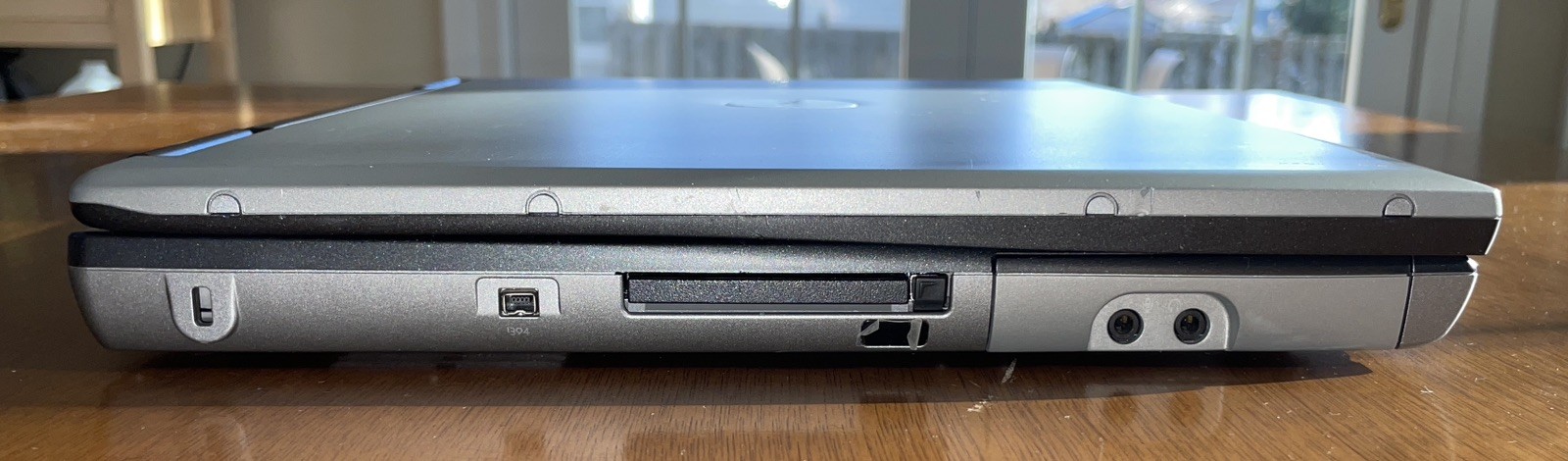 Dell Latitude D530 Retro Windows XP Laptop (F4G1)