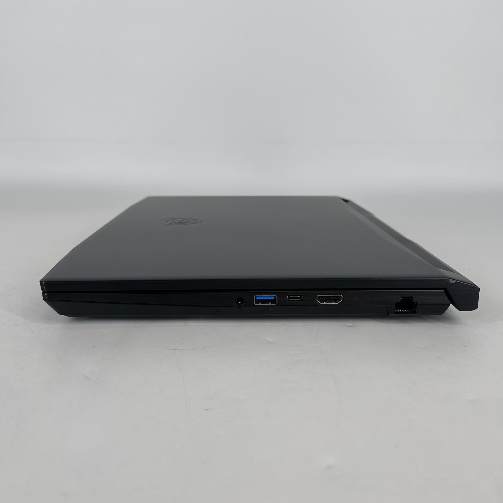 MSI Katana GF66 15.6 FHD 144Hz 2.7 GHz i7-12650H 16GB 1TB SSD RTX 3070 Ti Good