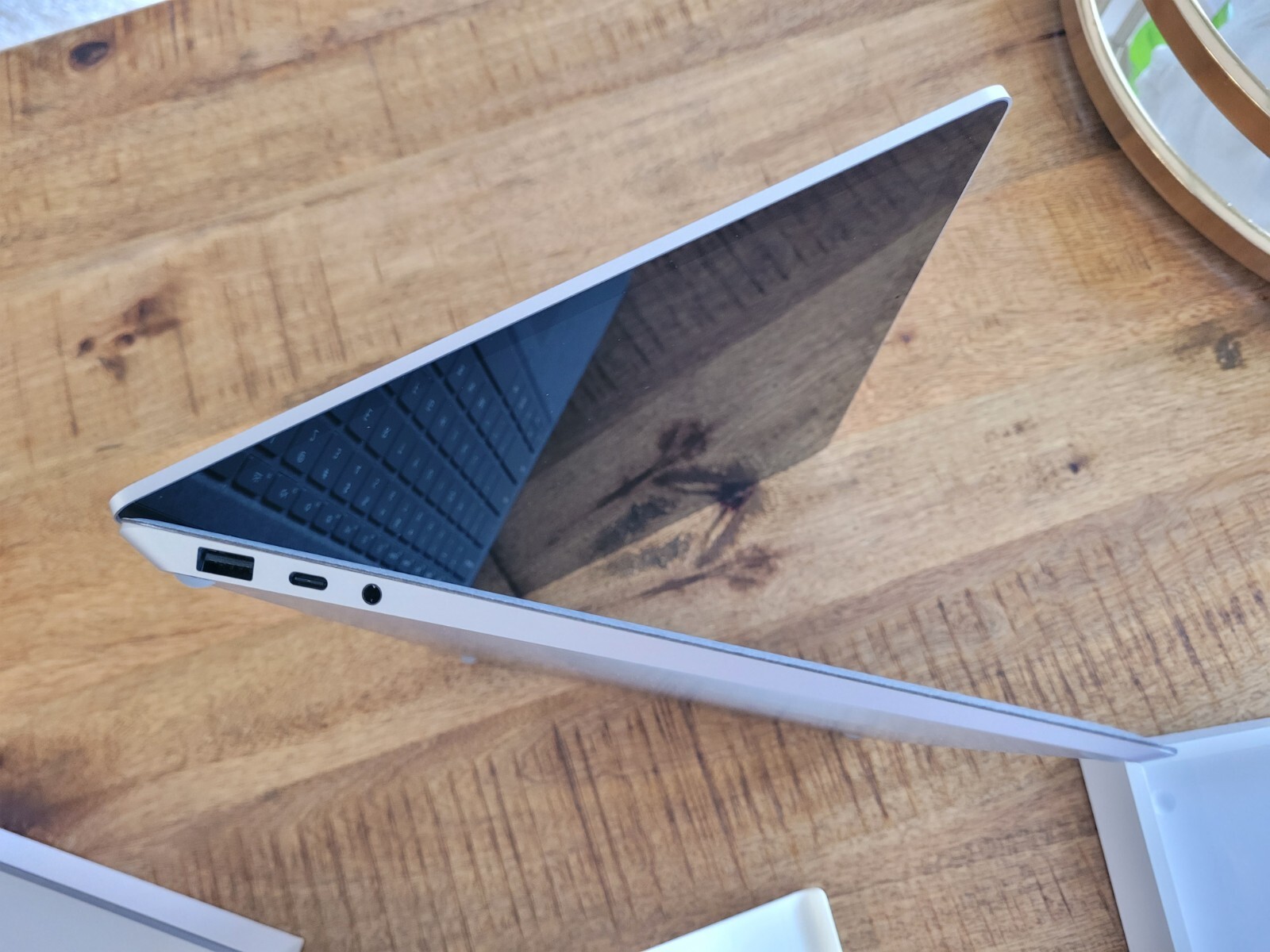Microsoft Surface Laptop 5 13.5” Touch (256GB SSD, Intel Core i5 12th Gen NEW
