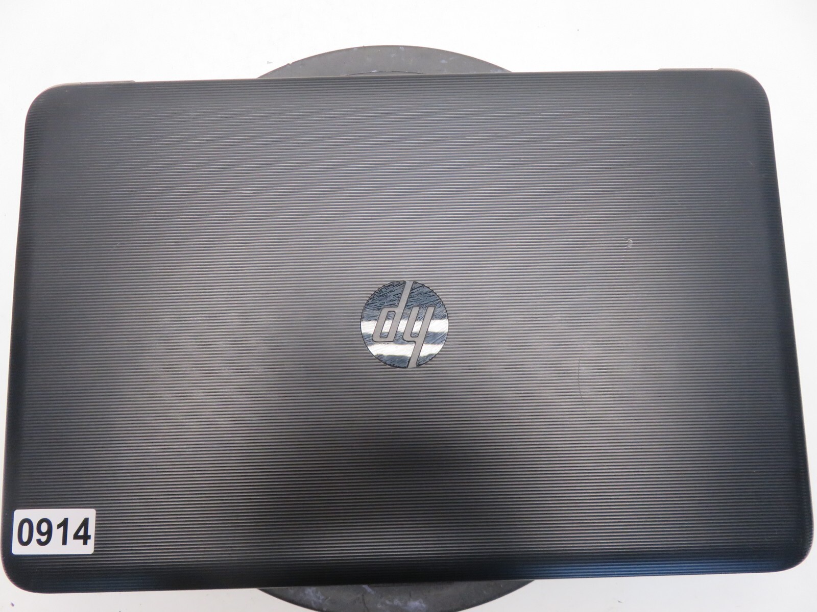 HP Notebook 15-ba079dx AMD A10-9600P Radeon R5 2.4 GHz 6GB NO HDD No Batt