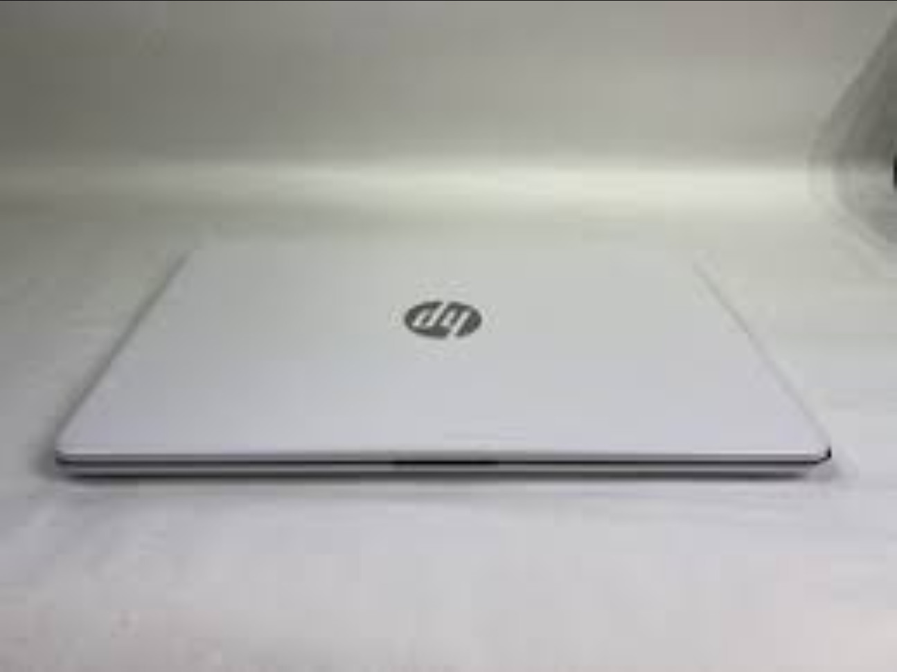 HP 14DQ0052DX 14″ (64 GB, SSD, Intel Celeron N, 1.10 GHz, 4 GB) Laptop