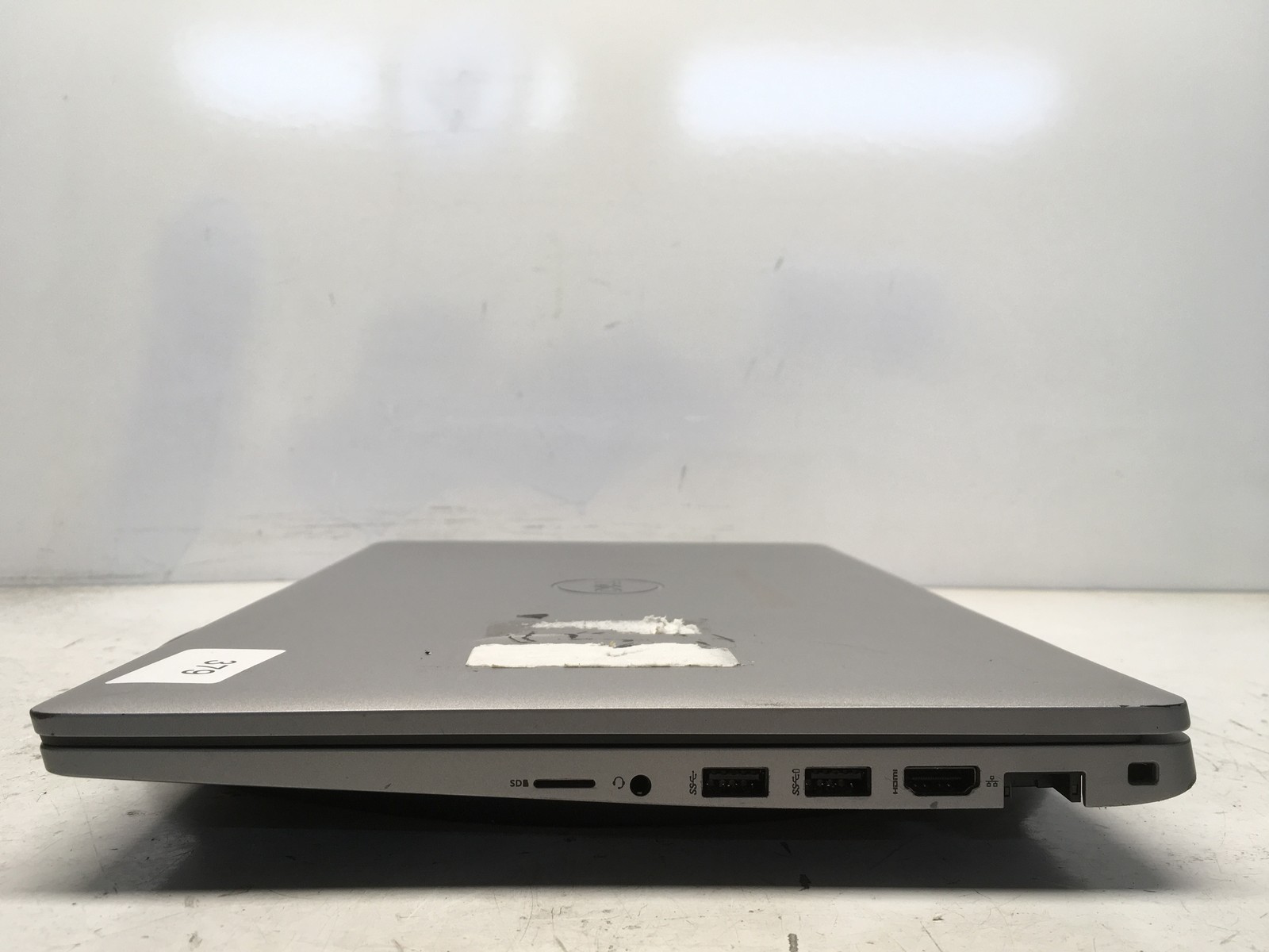 Dell Latitude 5520 Intel i5-1135G7 2.4GHz 4 GB NO HDD No Batt