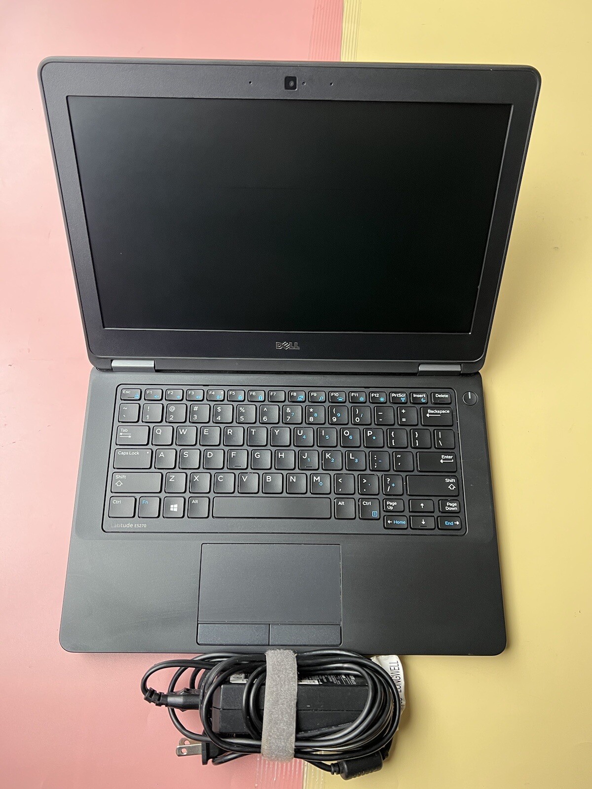 Dell Latitude E5270 Core i5-6300U 12GB RAM 256GB SSD WEBCAM BACKLIT BLUETOOTH