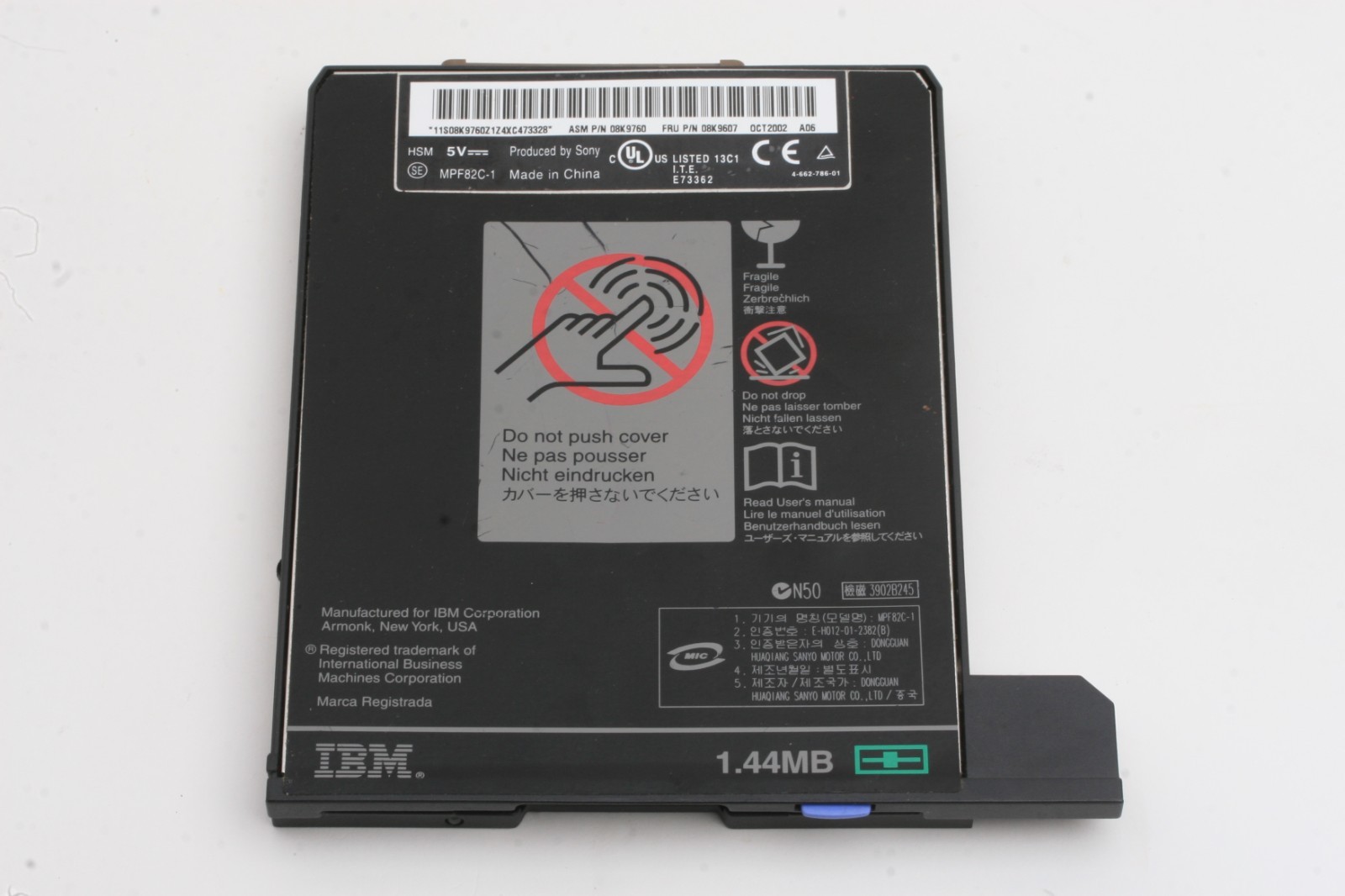 IBM T30 Windows XP Laptop with Charger, Floppy Disk Drive, DC/DVD Drive