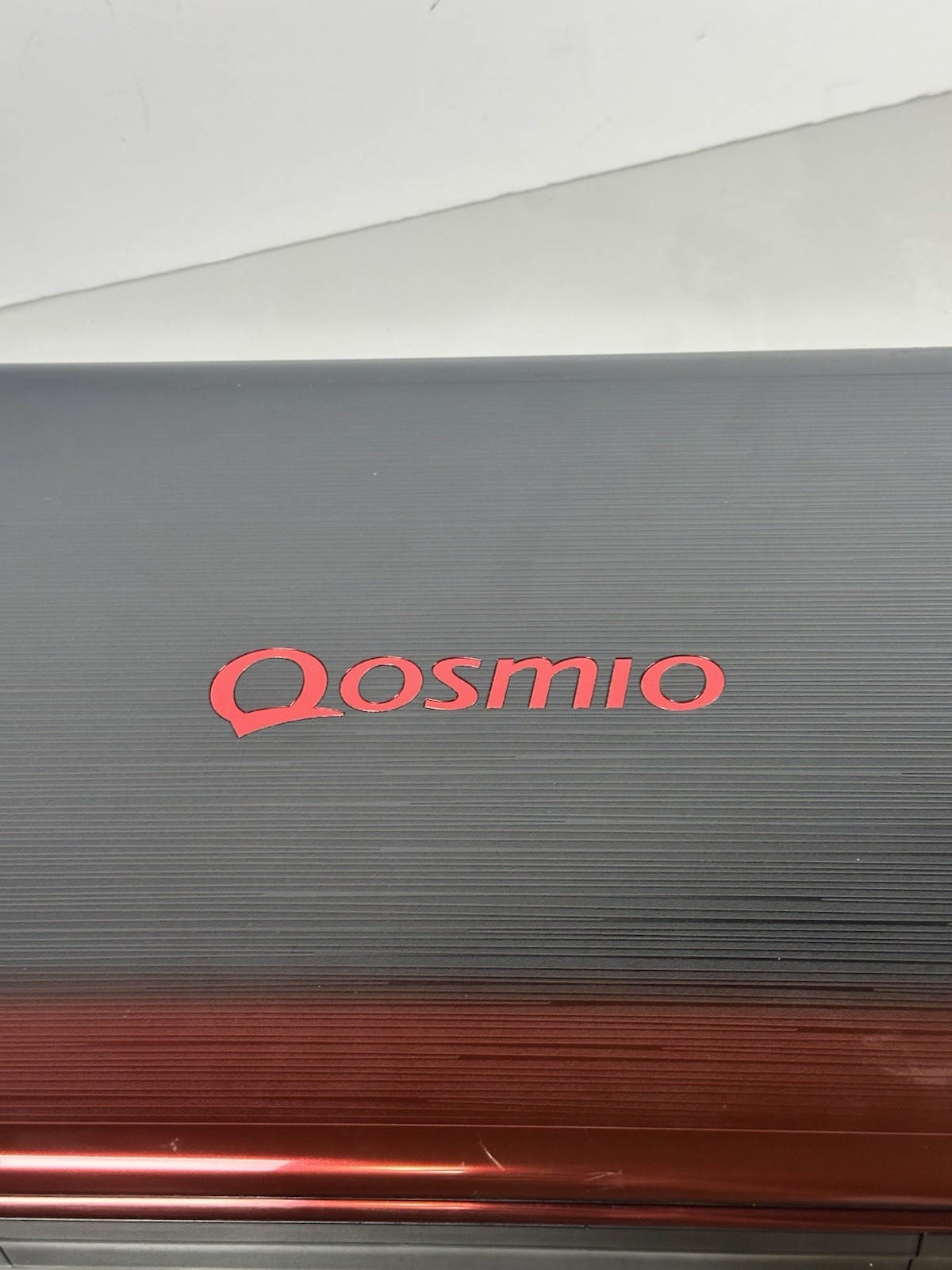 Toshiba Qosmio X770 17” i7-2670QM 8GB Boots BIOS No HDD OEM Charger VG+