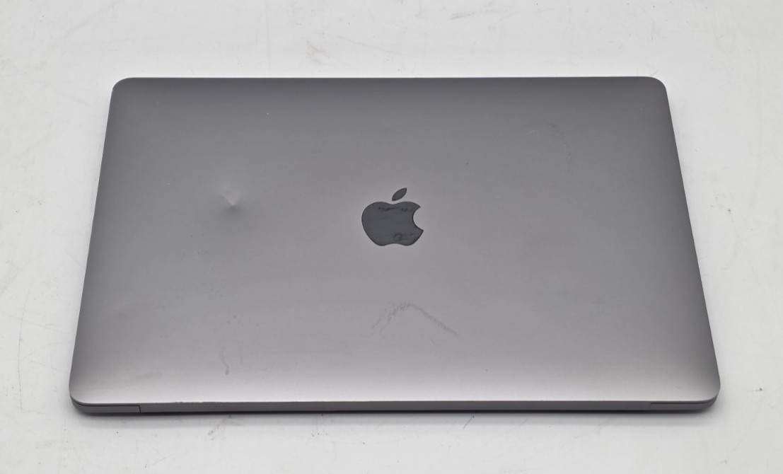 Apple MacBook Pro 2020 13″ i5-10310NG7 @ 2.00GHz 16GB RAM 500GB SSD Tahoe