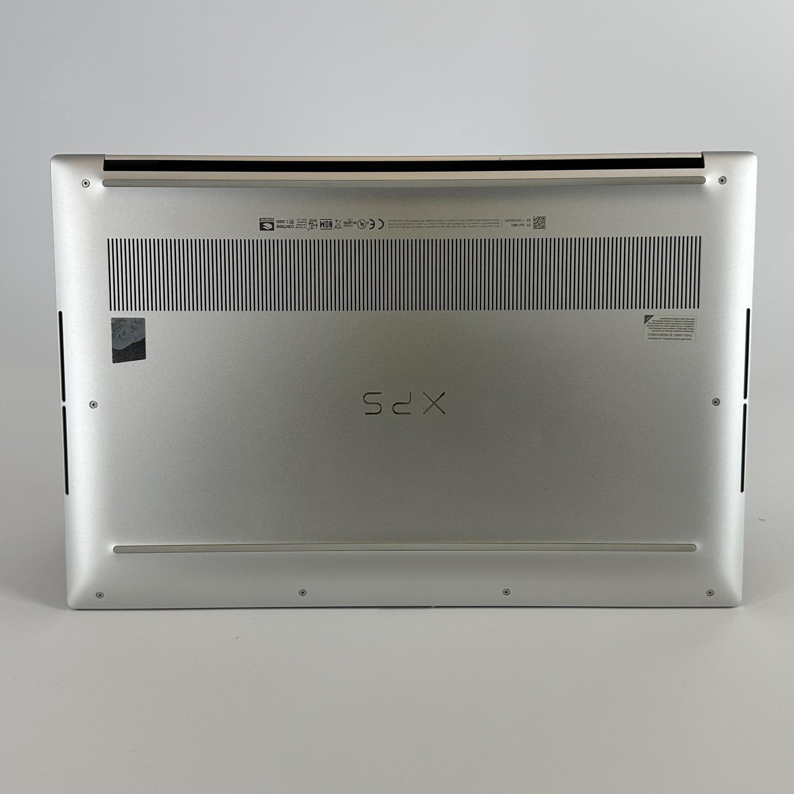 Dell XPS 15 9520 UHD+ TOUCH 2.5 GHz i9-12900HK 32GB 1TB SSD NVIDIA RTX 3050 Ti