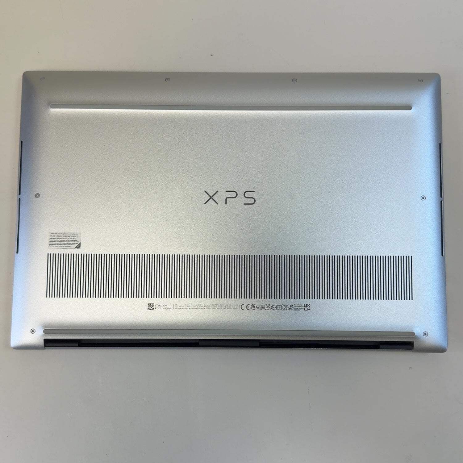 Dell XPS 15 9530 15.6″ i7-13620H 2.4GHz 16GB RAM 512GB SSD Windows 11 Home