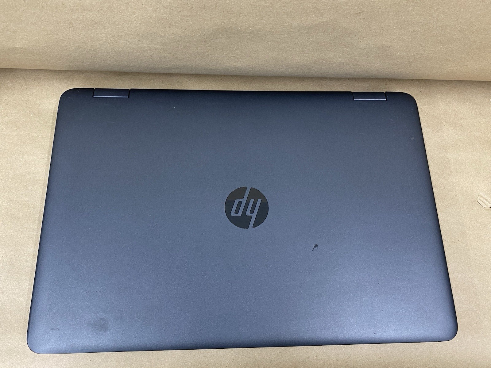 Lot of (2) HP 650 G2 – 16 HD – i5-6200U – No RAM – NO HDD – NO OS – READ