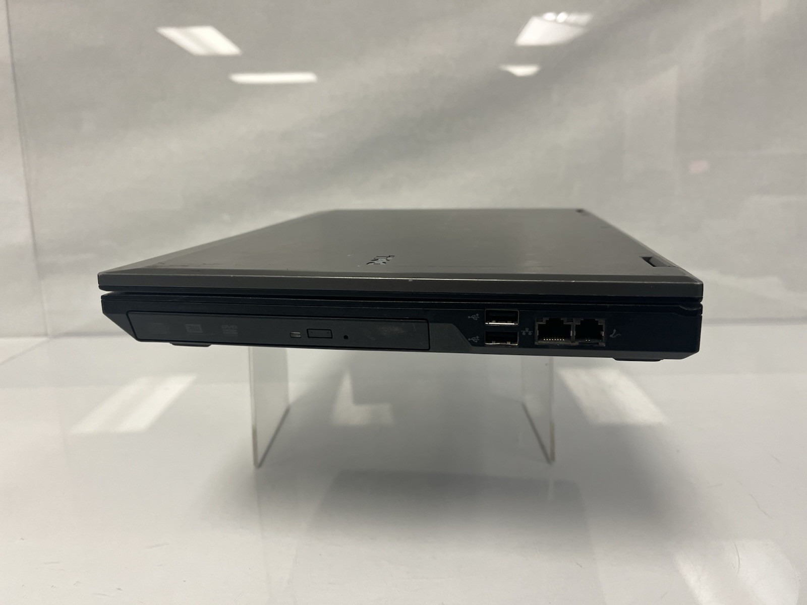 Dell Latitude E5410 i5 M 520 2.40GHz 4GB RAM 160GB HDD NO OS #3