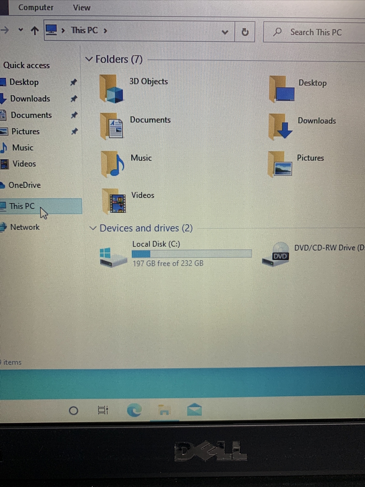 Dell Latitude E6400; core 2 duo P8700 @ 2.53 GHz; 4GB RAM/2500GB HDD/DVD-RW see