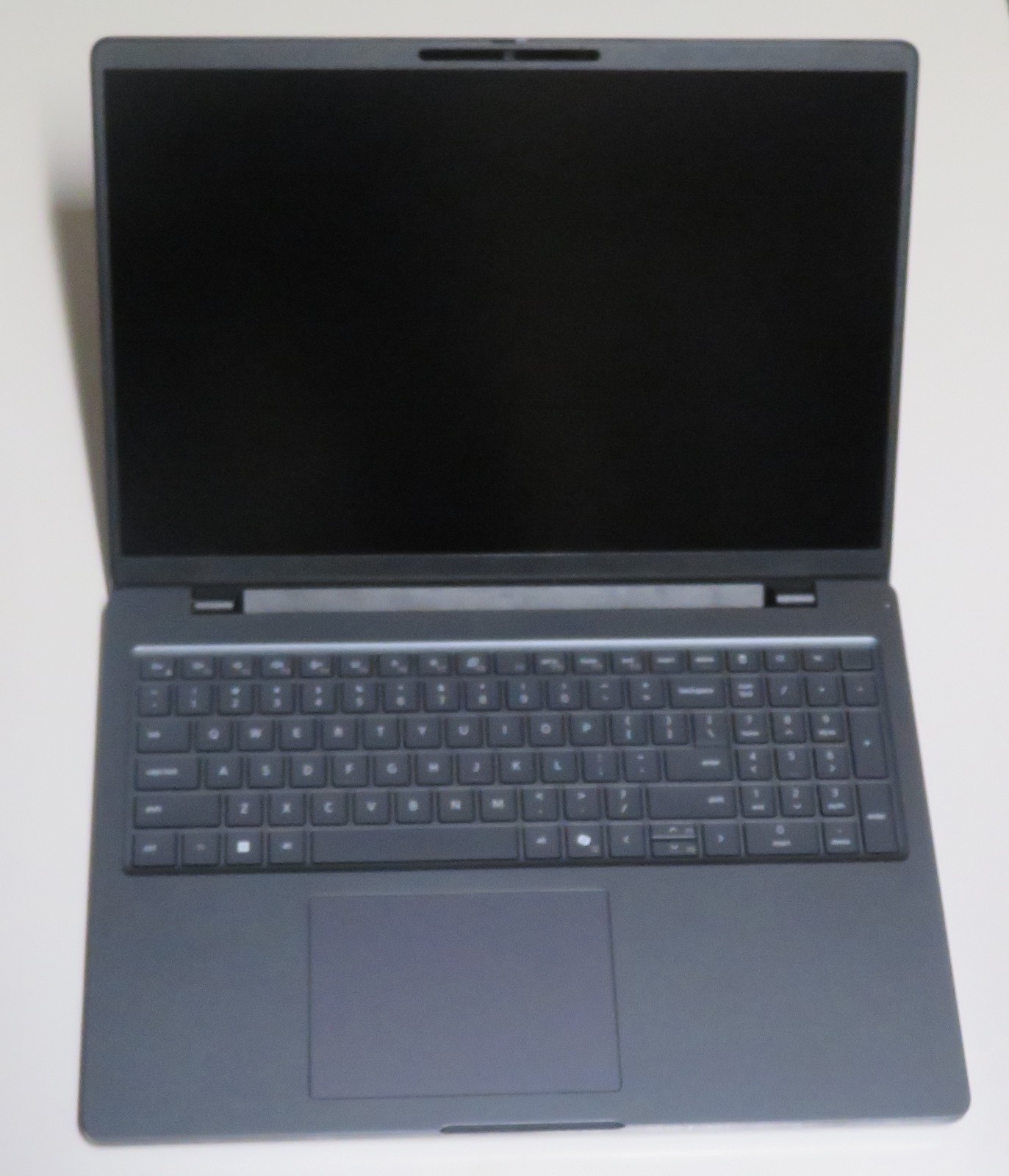 Dell Pro Max MC16255 16″QHD+ 120Hz AMD Ryzen AI 9 HX Pro 370 64GB 1.25TB RTX 500