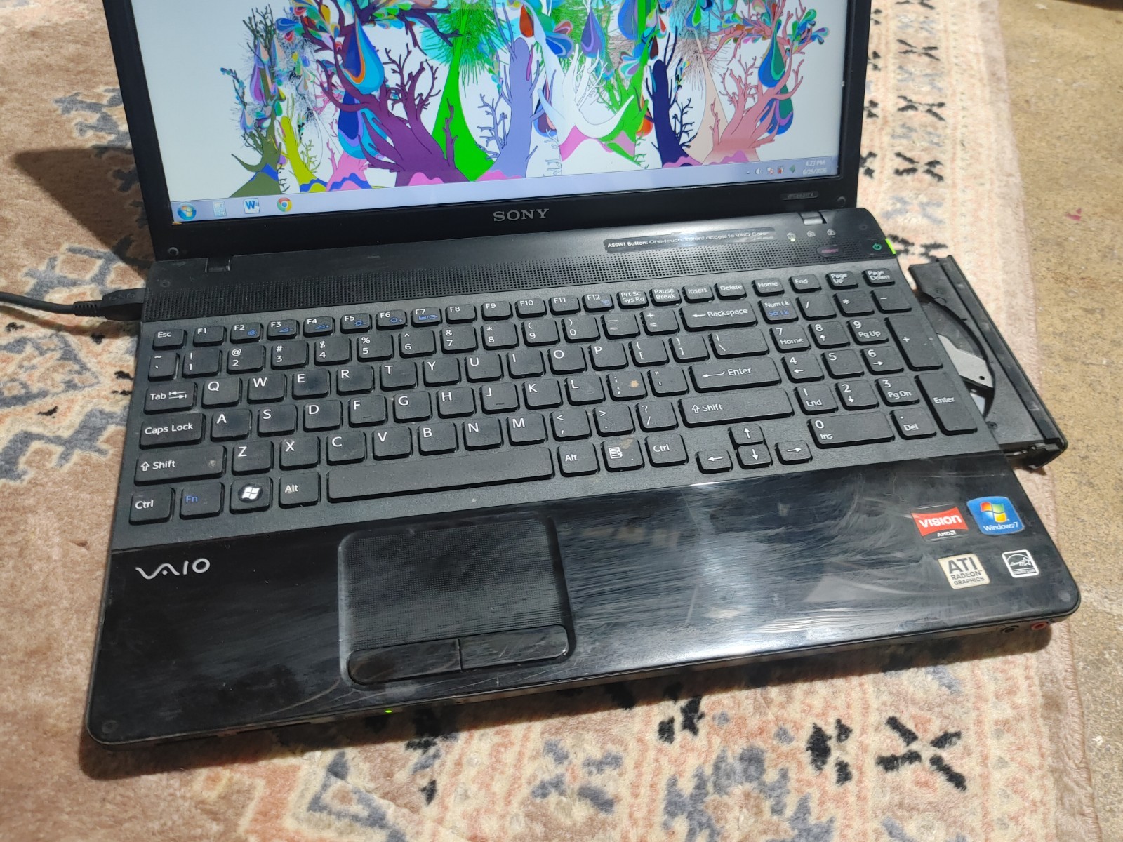 Sony VAIO VPCEE31FX 15.6″ Laptop AMD Athlon II 4GB RAM 320GB HDD Win7