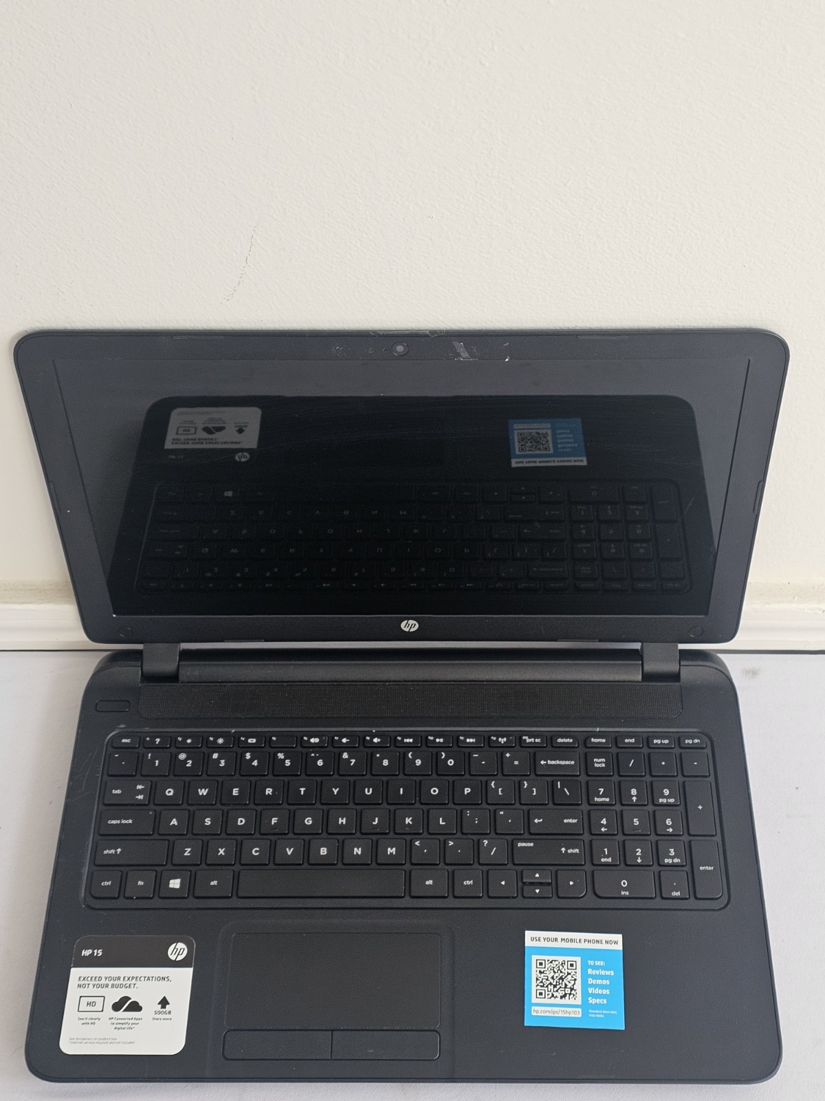 HP 15-f305dx Laptop – AMD A6-5200 – 4GB RAM – 120GB SSD – BAD BATT – Windows 10