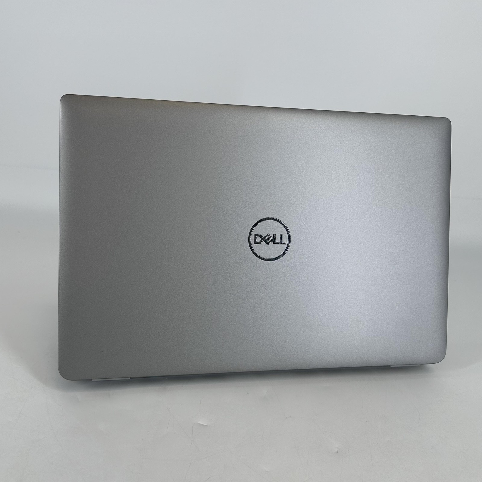 Dell Precision 3490 14 FHD 1.4 GHz Ultra 7 165H 16GB 512GB SSD RTX 500 Ada Good