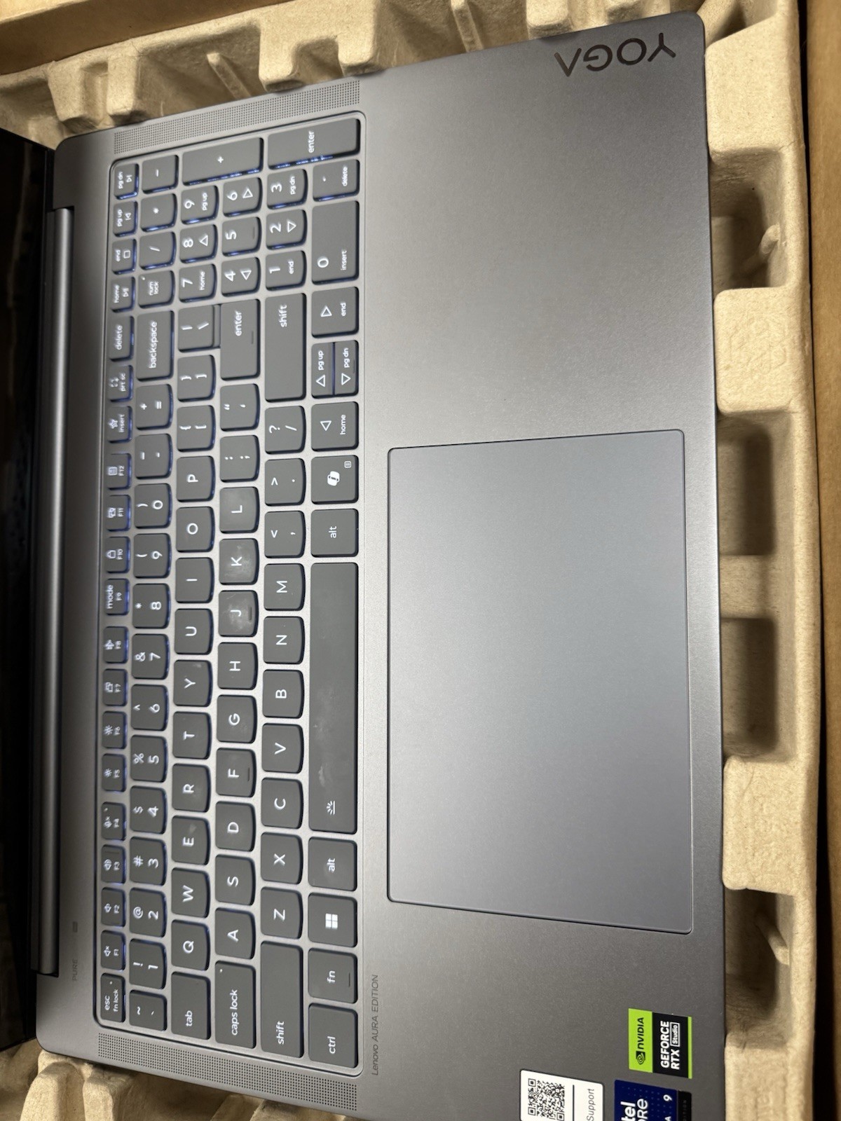 Lenovo Yoga Pro 9i 16″ 2.8K OLED Touchscreen Laptop Intel Core Ultra 9 83L00008U